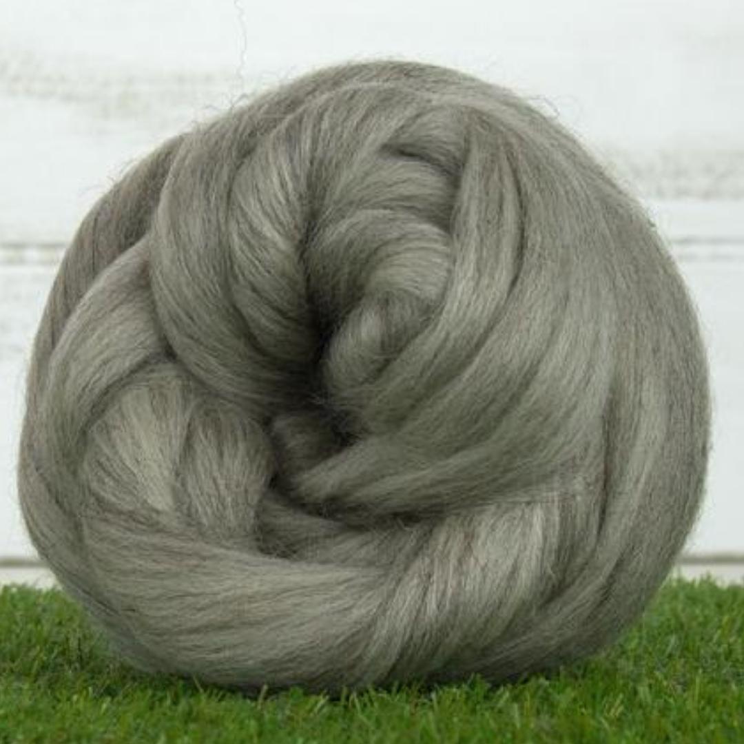 Corriedale Wool Roving Top (1 lb / 16 oz)  28 Microns, Natural Gray U —  Revolution Fibers